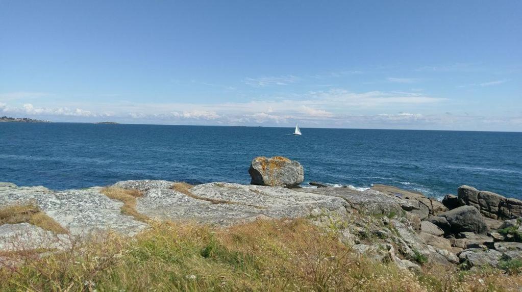 A Moins De 100 Metres De La Mer A La Pointe De Trevignon Trégunc Exterior photo